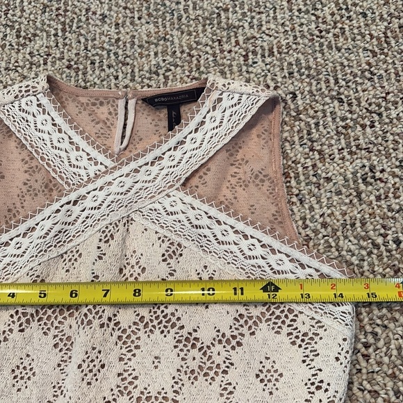 BCBG Max Azria Annica Crochet Lace Peplum Cream & Tan Cross Neck Top. XS - Picture 9 of 12